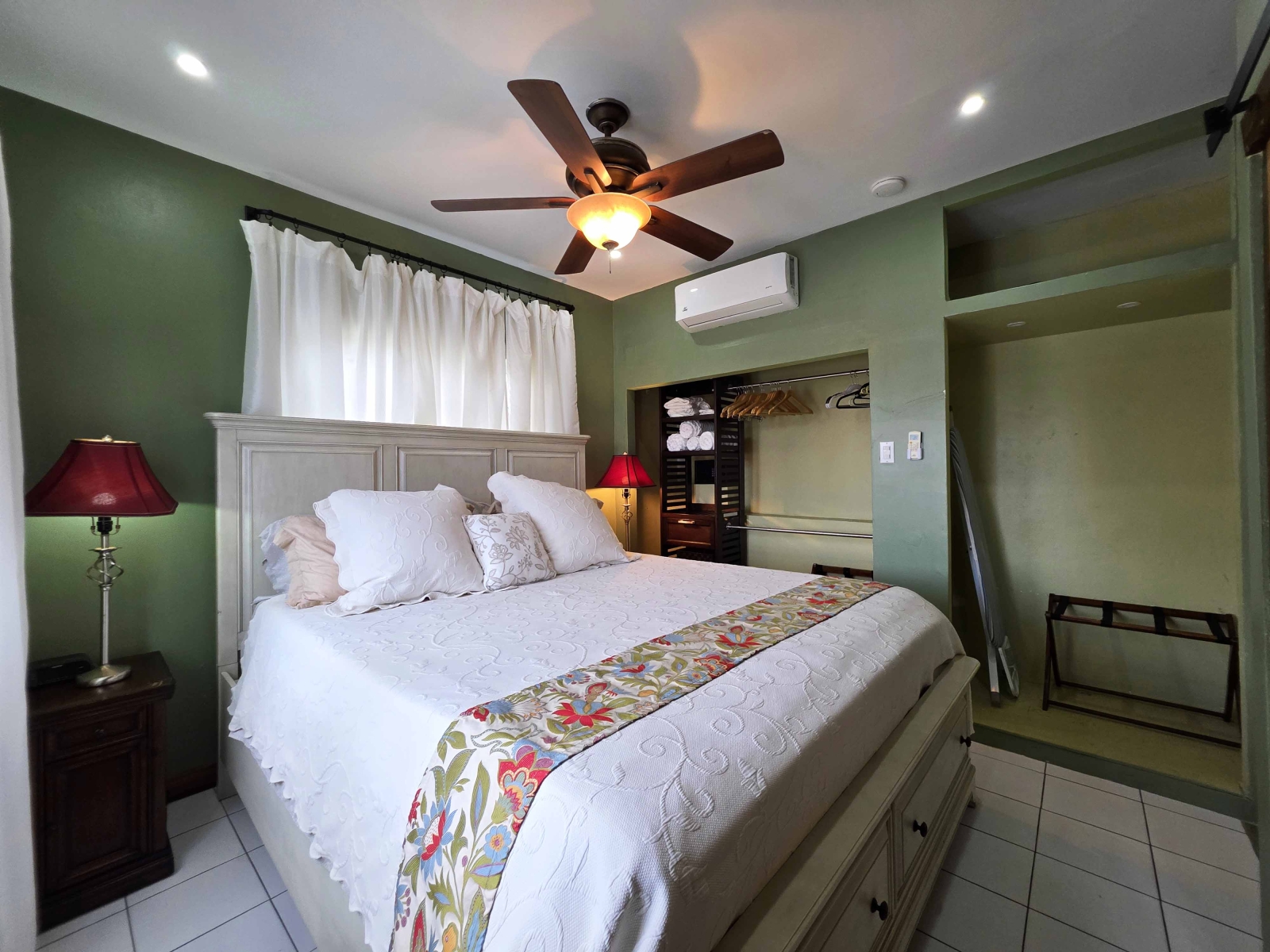 3 Bed 2 Bath Vacation Rental