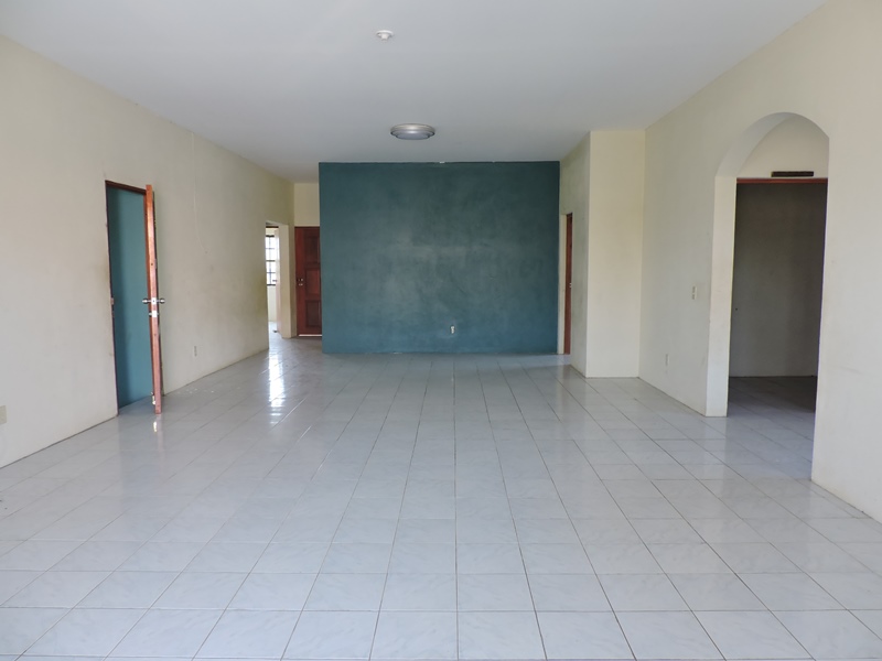 Large and Spacious Bungalow House for Rent in Belmopan