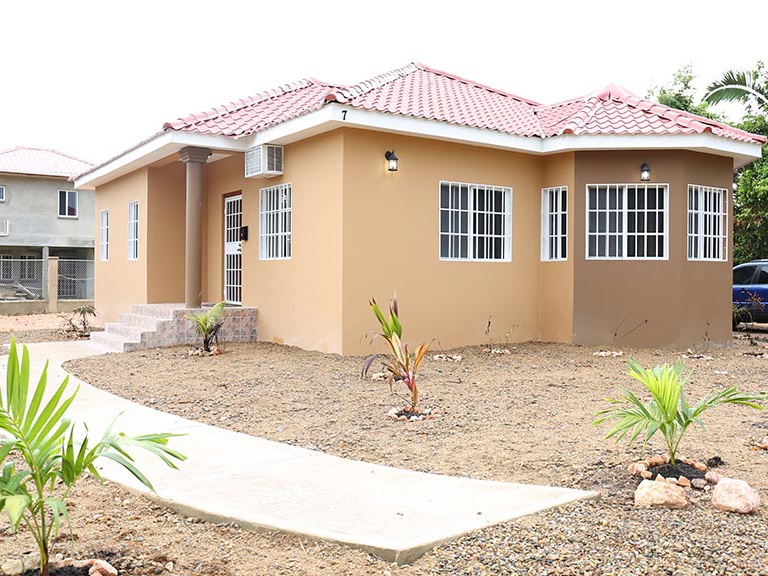 2 Bed 1 Bath House for Rent in Belmopan