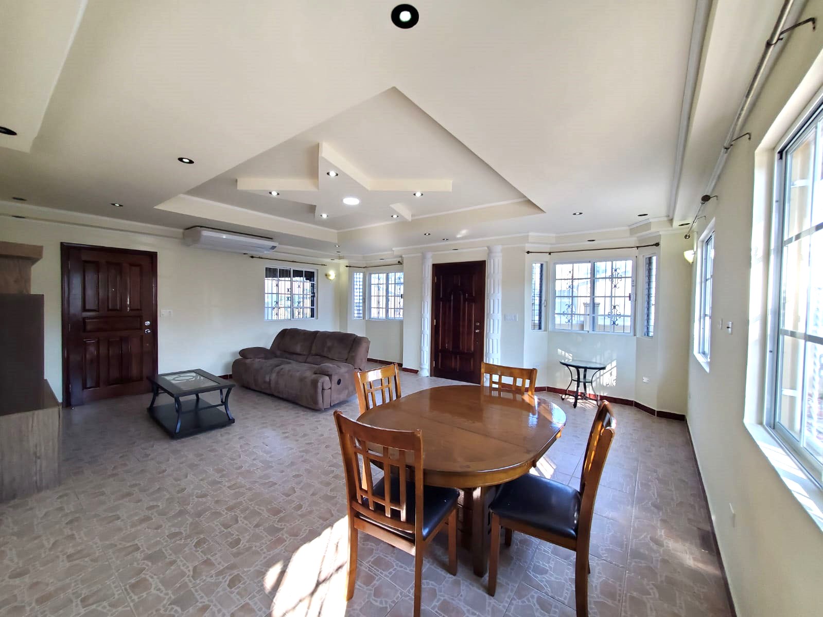 Large family home for rent in Belmopan