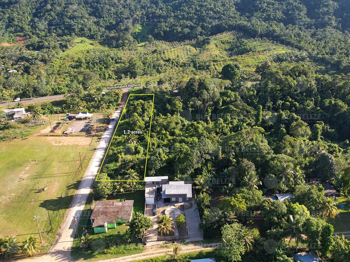 1.2 Acres For Sale On the Hummingbird Highway