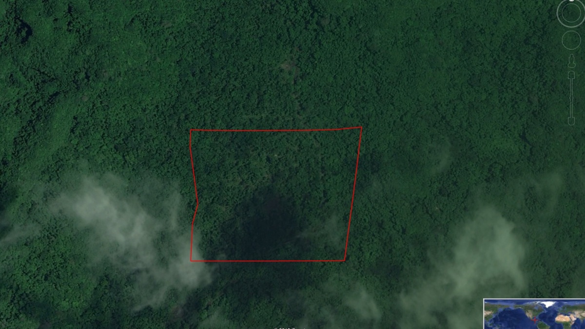 25 acres of land in Cayo