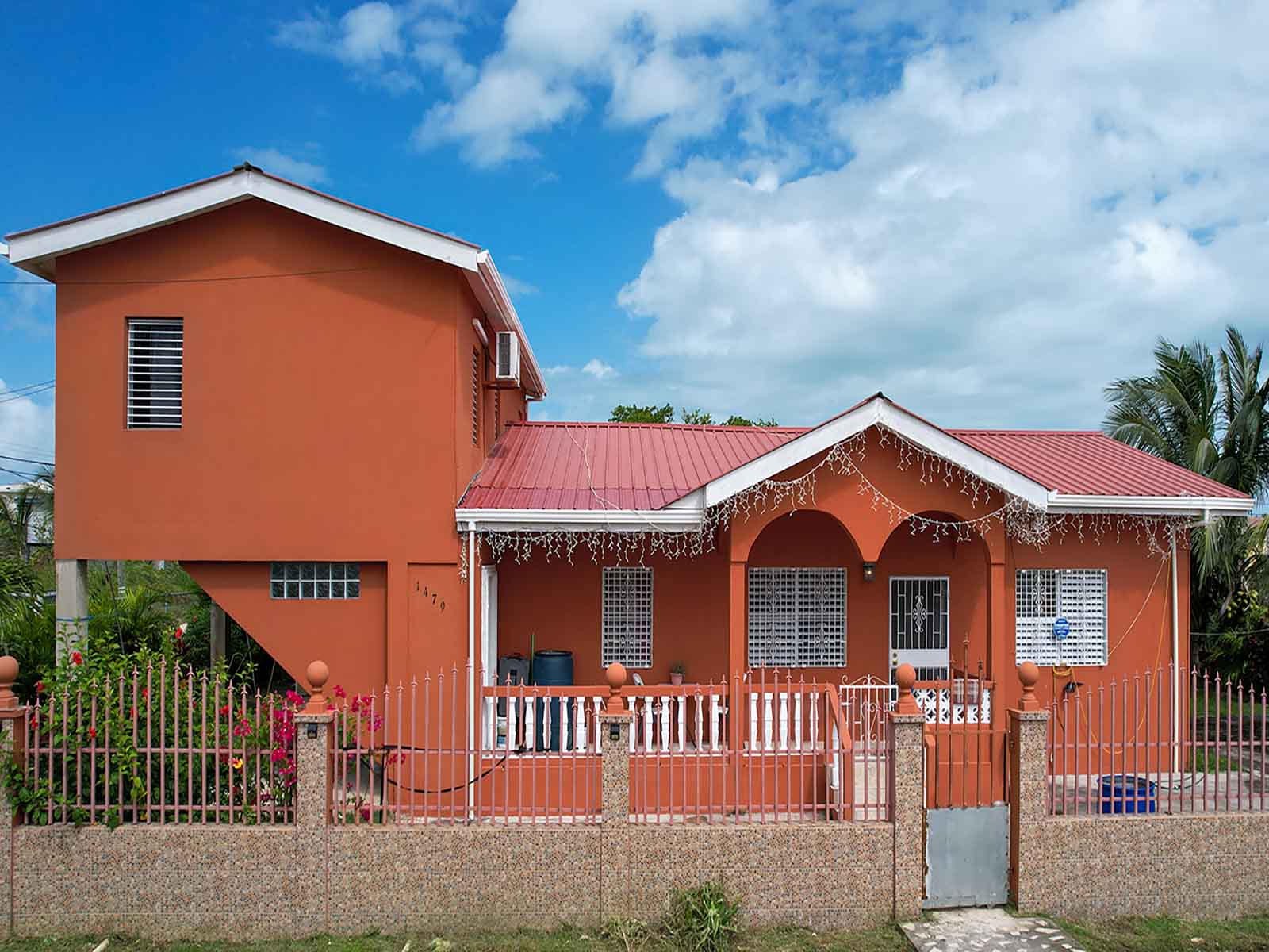 FOR RENT: 3 Bed House, near Durgeon drive, Belize City.