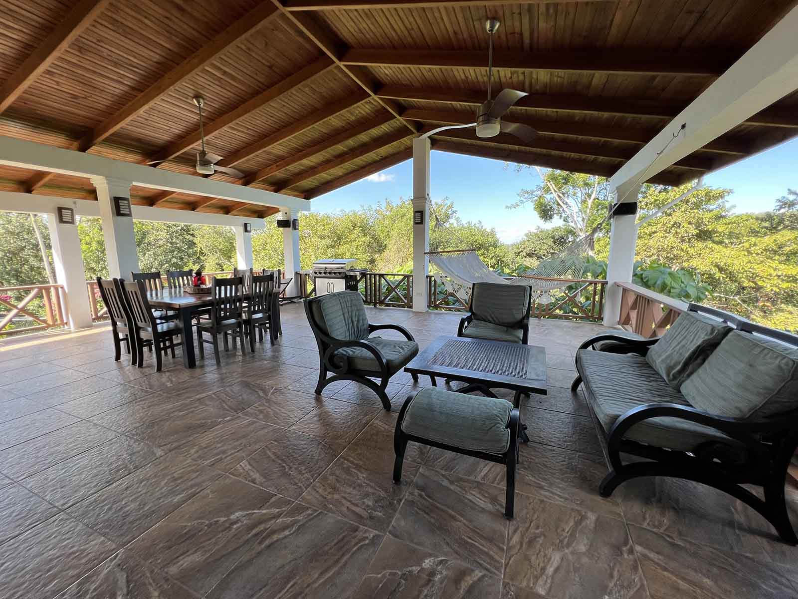 FORRENT Pristine Hill Top House in Cristo Rey, Cayo District, Belize