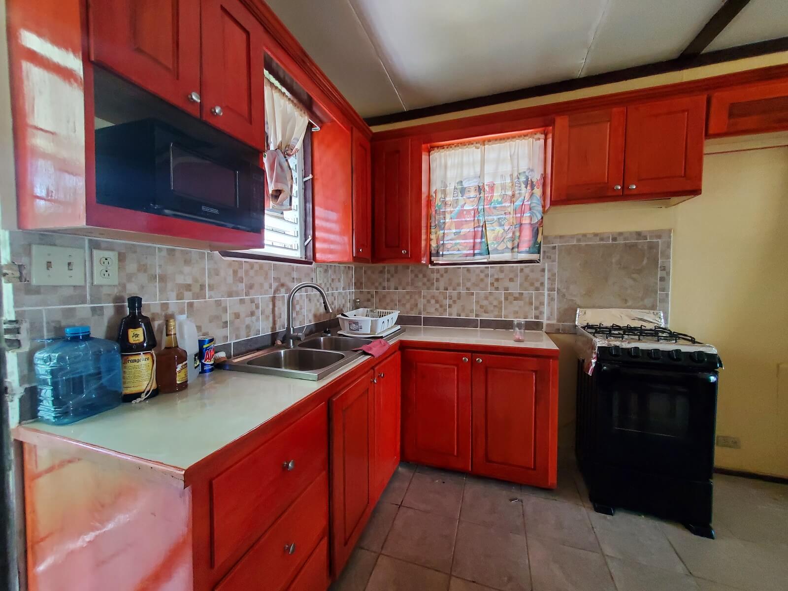 Apartment for Rent in kings Park