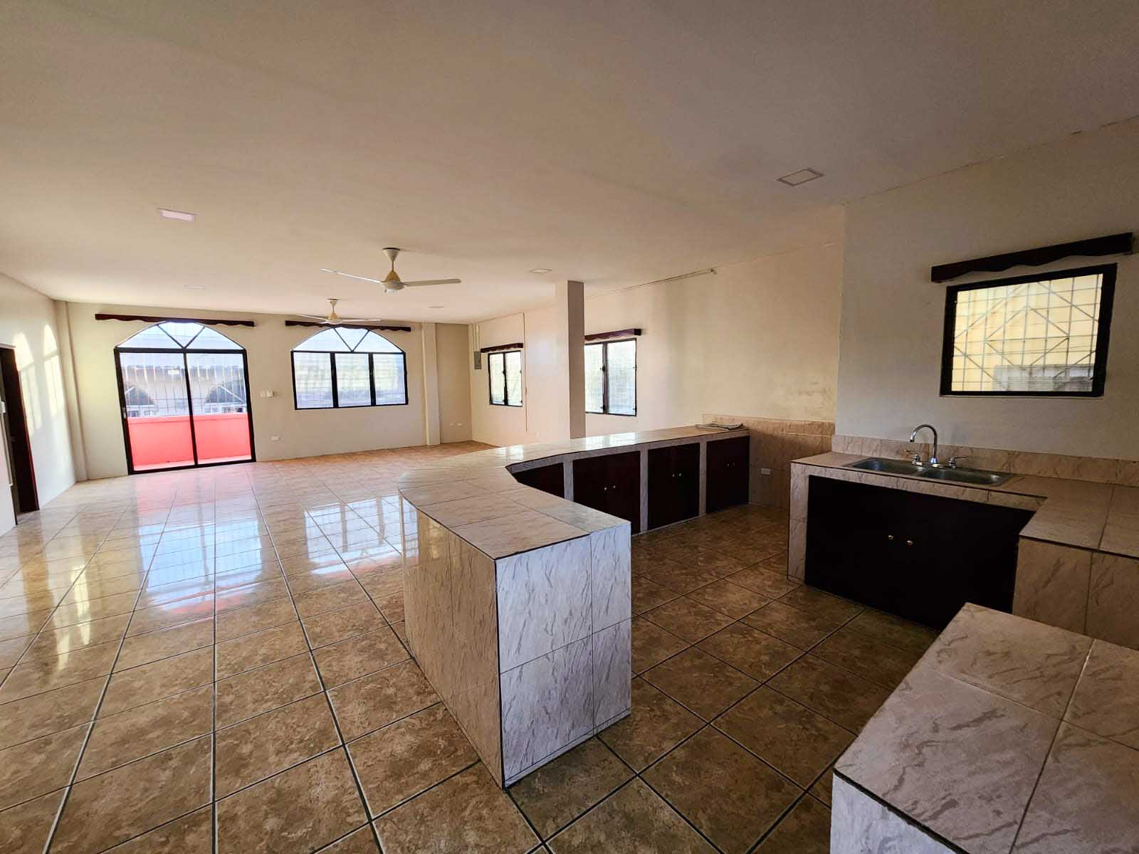 3 bedroom 2.5 bath Apartment for Rent in Downtown, Belize City