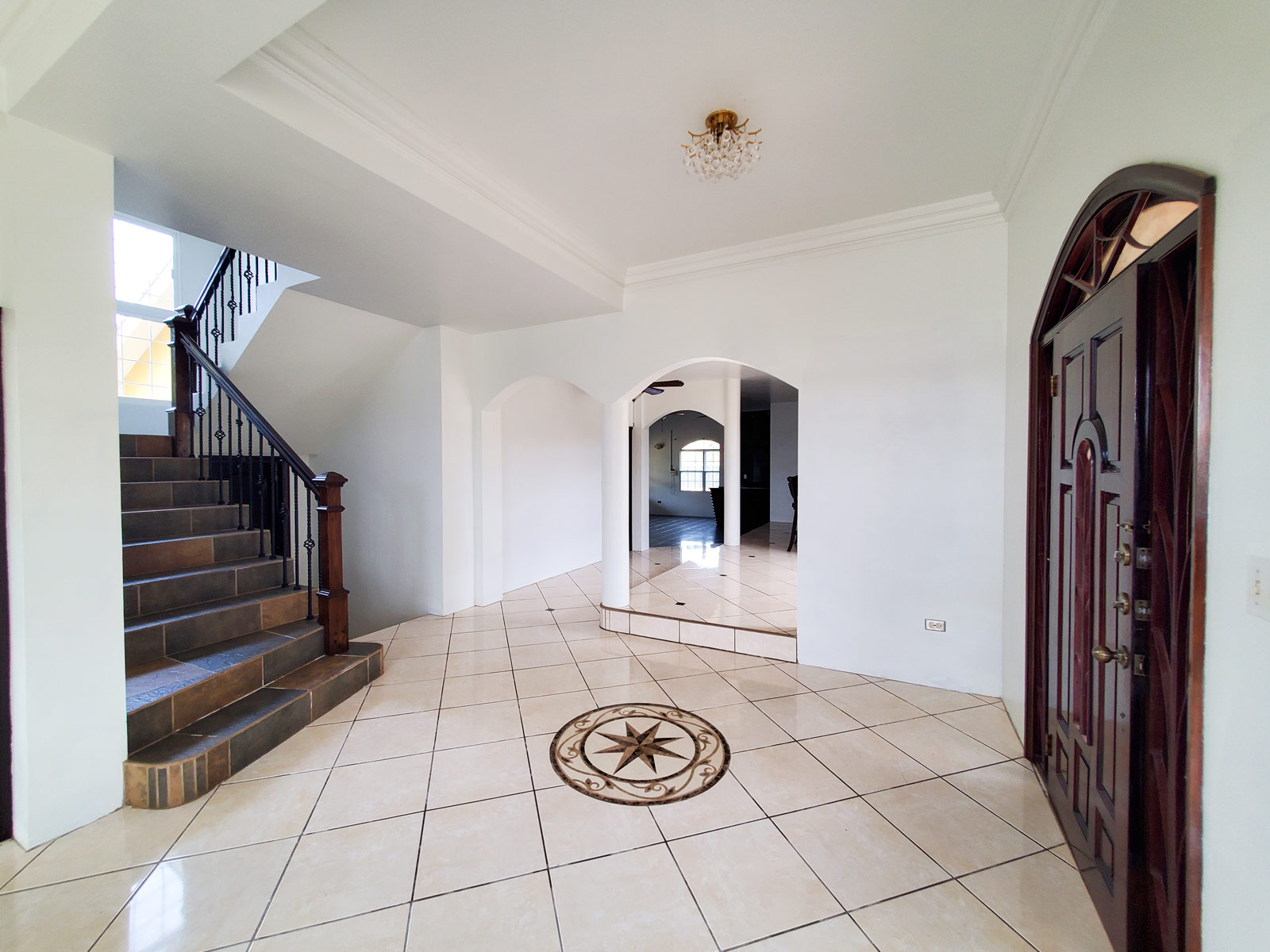 Beautiful 6 Bedroom 3 Bathroom House for Rent in Belmopan City