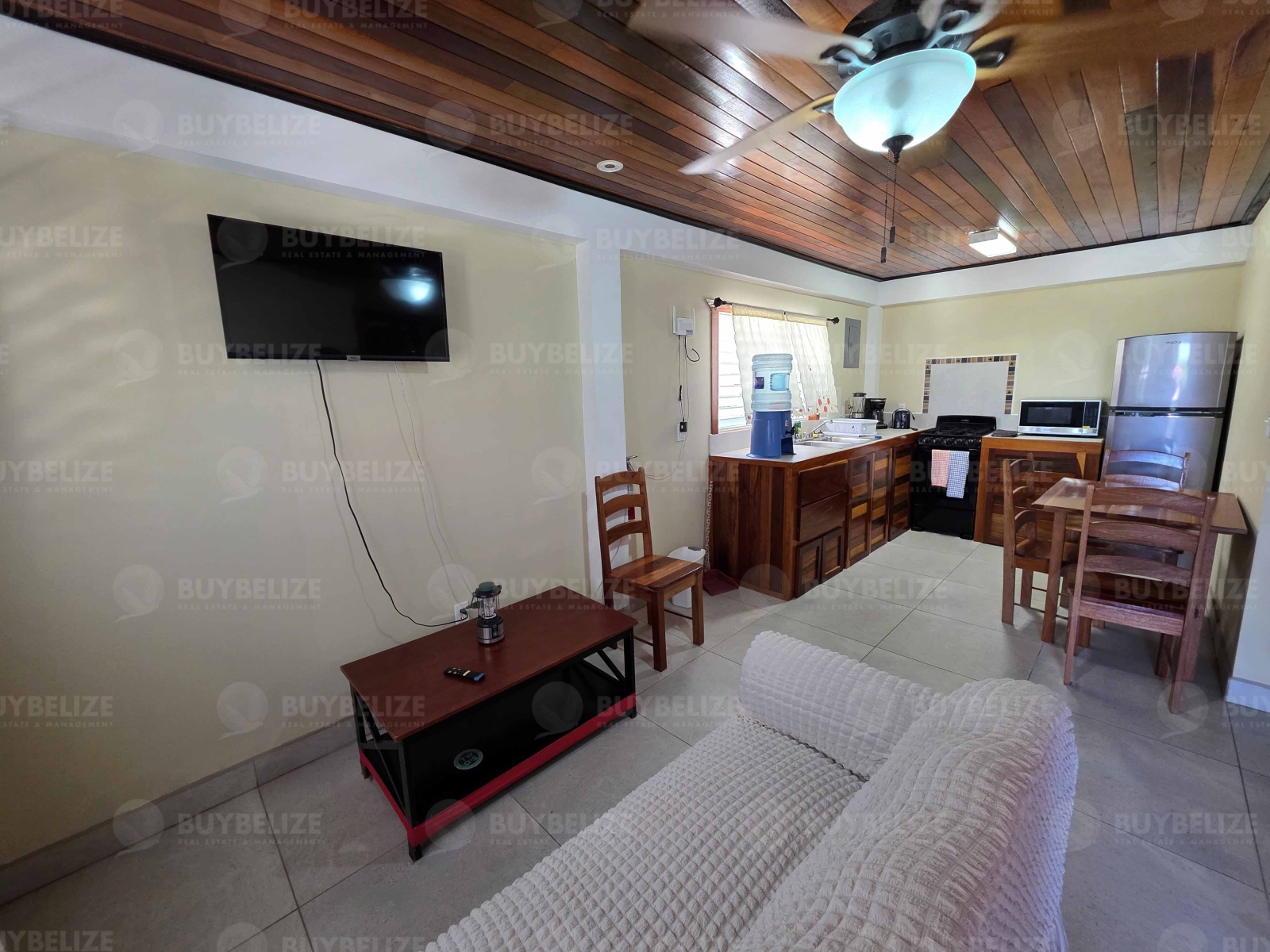Apartment Rental in Caye Caulker