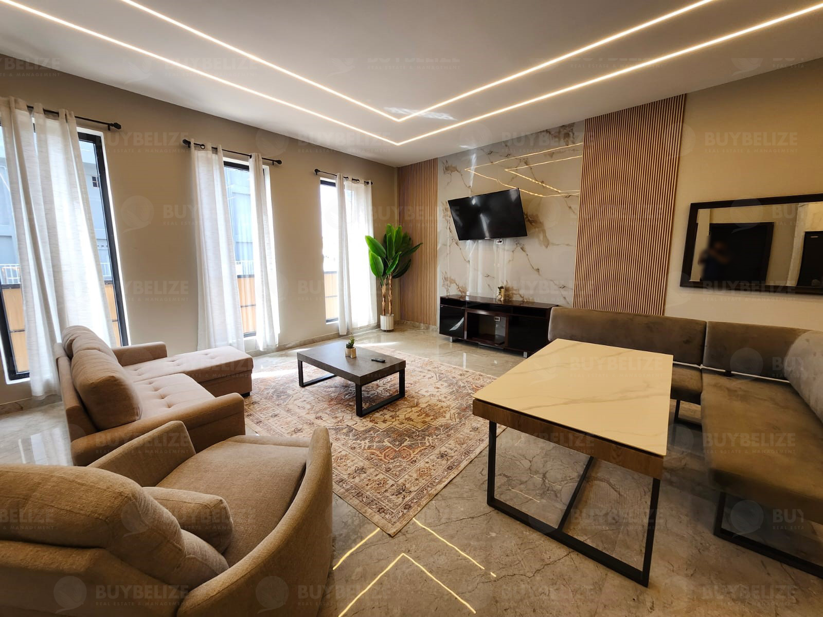 Luxurious 1 Bed 1 Bath Apartment for Rent in Belize City