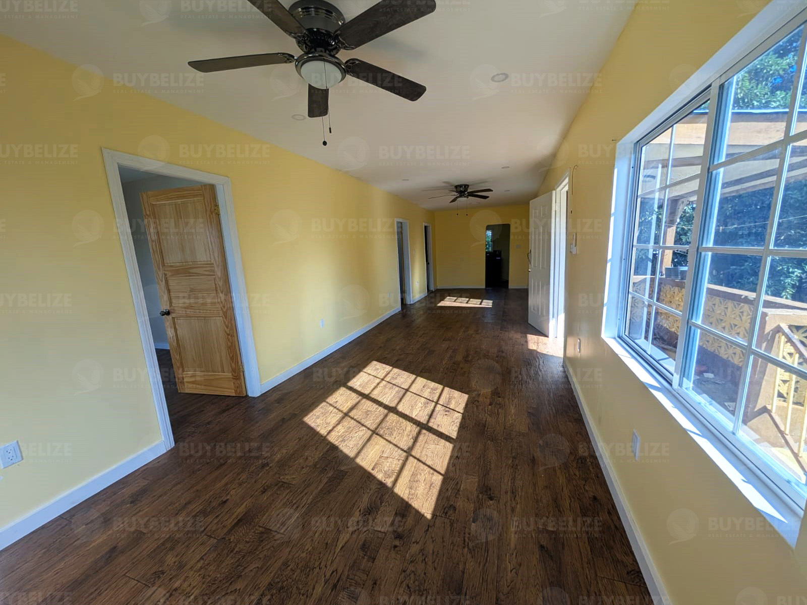 2 Bed 2 Bath Upstairs Apartment for Rent in Belize City