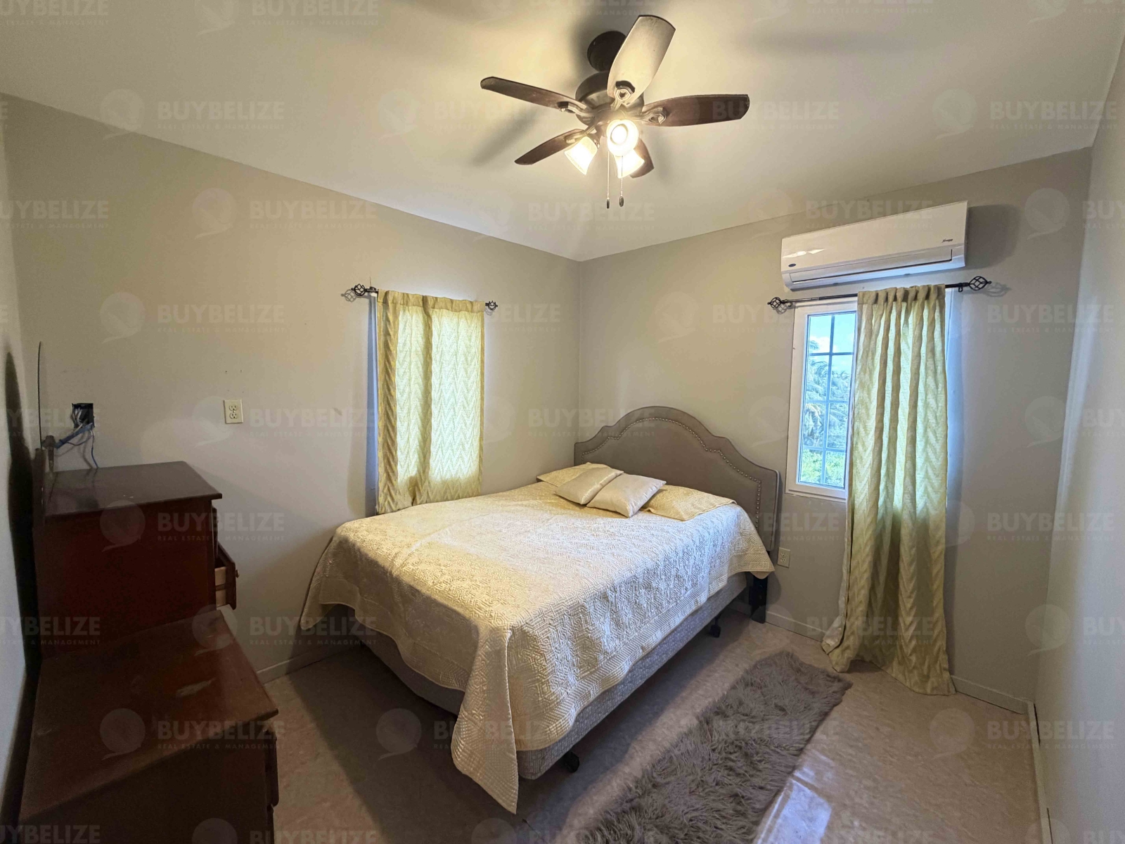 2 Bed 1 Bath Modern Stilt Home for Rent in Belize City