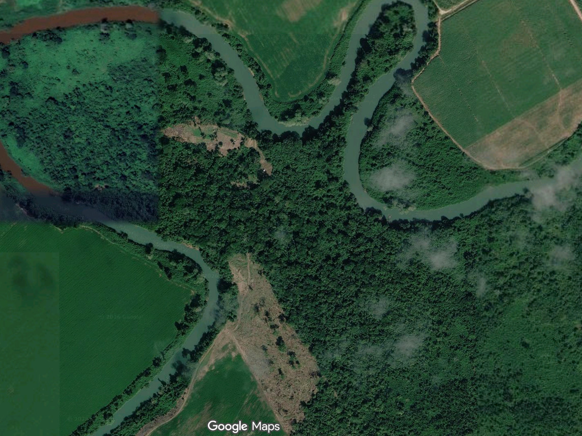 25 Acres of Exceptional Riverfront Land Along the Belize River