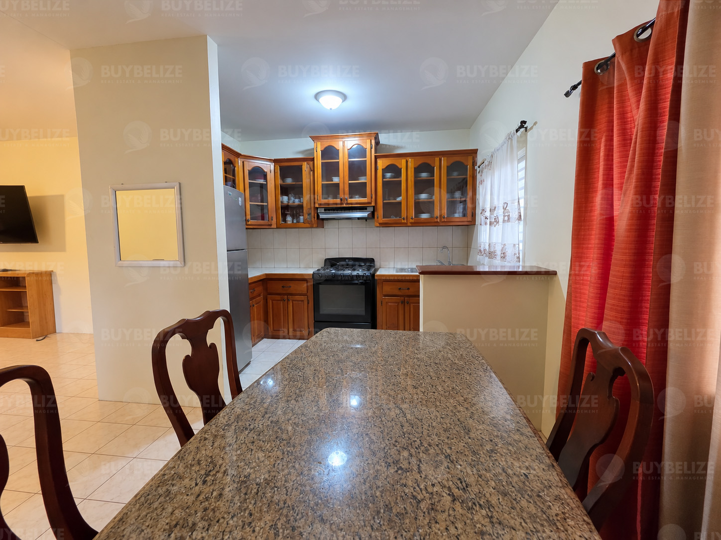 Beautifully Maintained 3-Bed, 2-Bath Bungalow in Belmopan