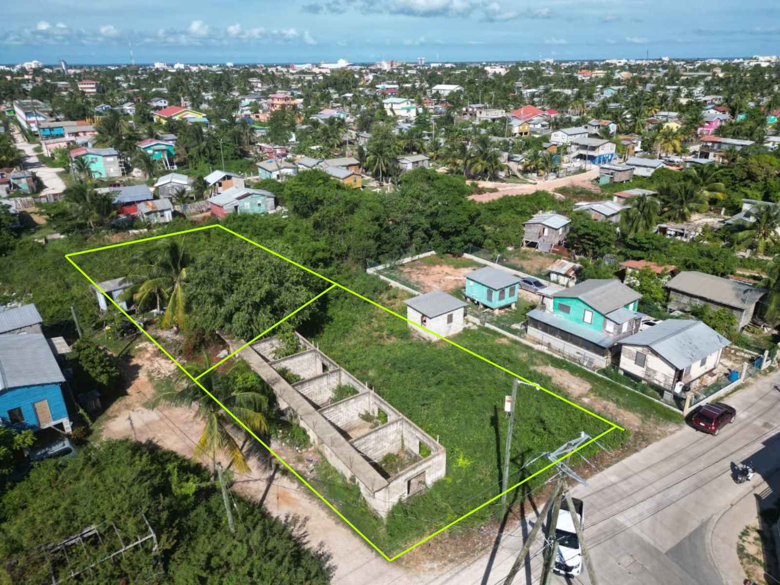 Spacious Double Parcel With Multiplex on Neal Pen Road Extension