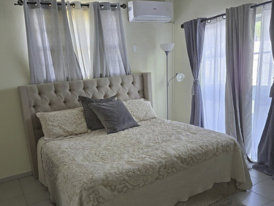 Beautiful & Secure 4-Bedroom Furnished Home in Bella Vista
