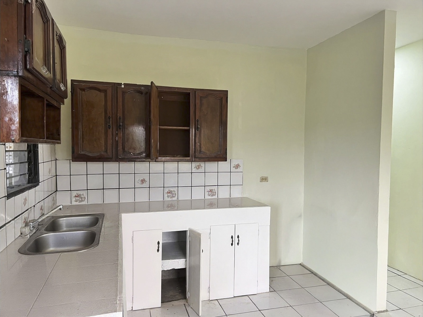 Charming 4-Bedroom Home for Sale in Mountain View, Belmopan