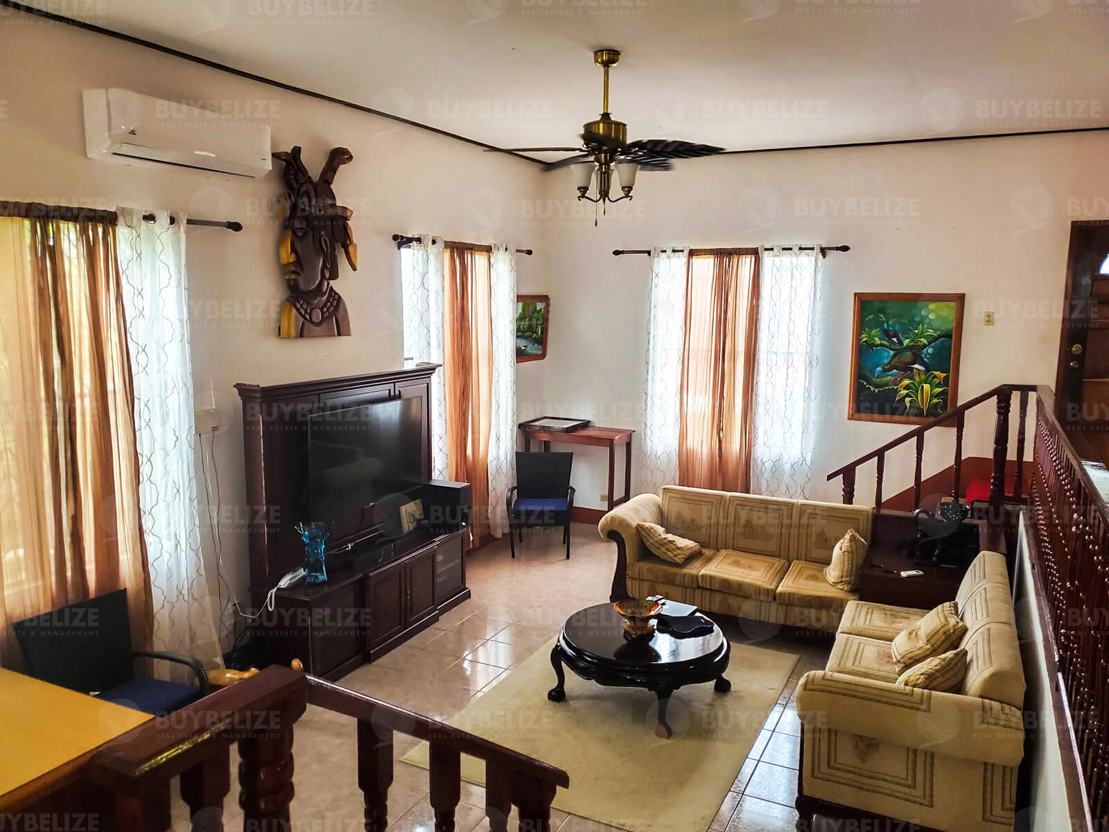 3 Bed 2 Bath House For Rent in Santa Elena