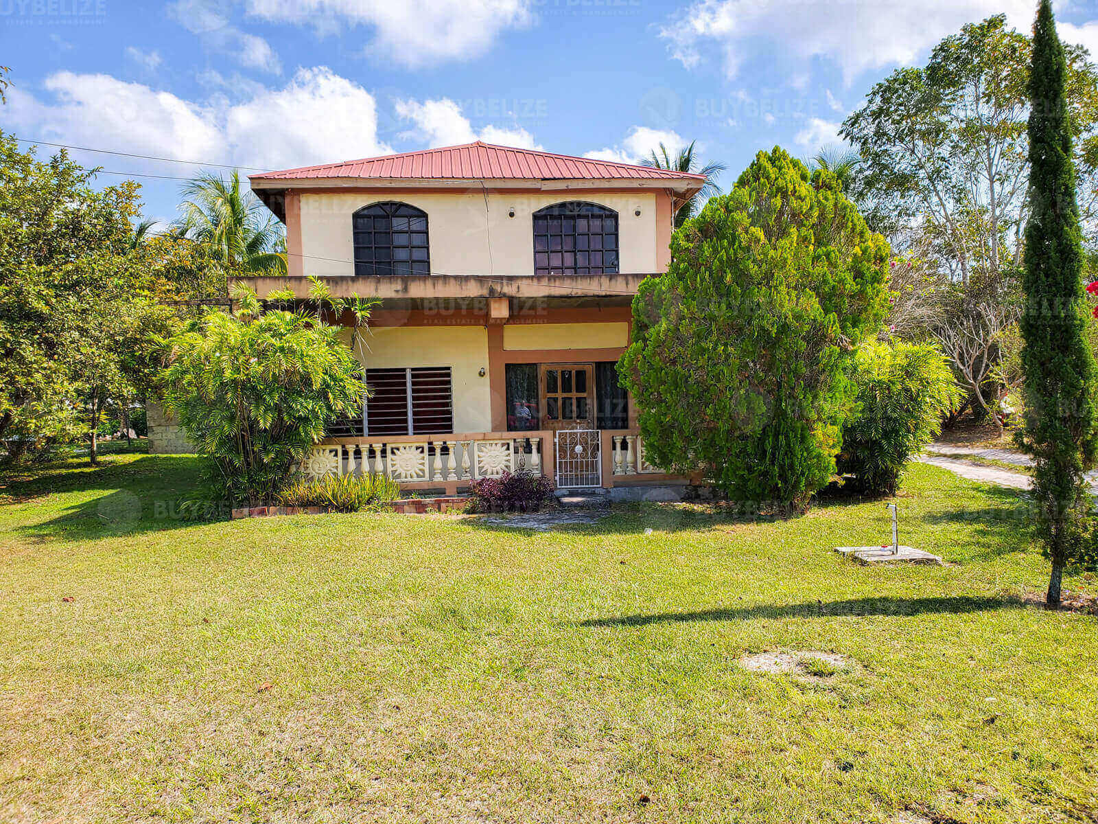 Yo Creek Street, Orange Walk